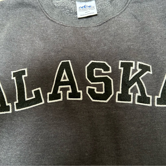 Charcoal Sweatshirt - Picture 4 of 4